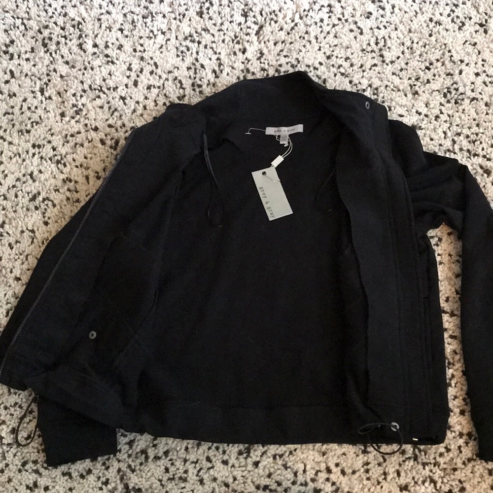 Jacket - Picture 2 of 8